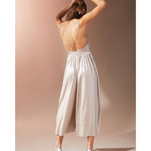 Urban Outfitters Wide-Leg Jumpsuit - Picture 2 of 3